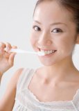 歯の美容液 アクアプロ トゥースホワイト20ml