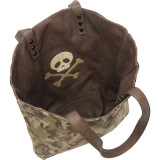 Tote with Skull and Bones