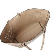 Nicole Tote
