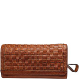 Wattle Clutch