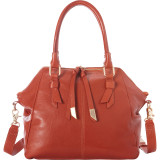 Daphne Satchel