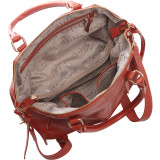 Daphne Satchel