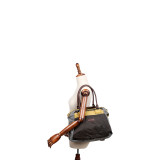 Tapa Satchel