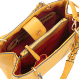 Vrai Shoulder Tote