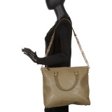 Miriam Tote