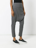 drop crotch pants 