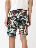 floral print shorts