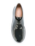lace up shoes