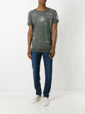 linear print t-shirt