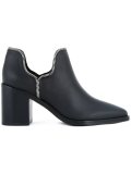 'Huntley I' ankle boots