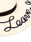 'Leave a Message'阔檐帽