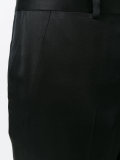 缝饰细节长裤