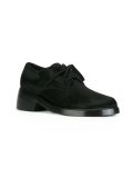 lace up shoes