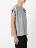 chest print shortsleeved sweatshirt