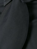 collar trim shirt