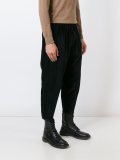 wide leg trousers