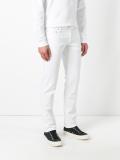 slim-fit jeans 