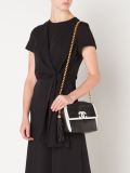 contrast logo crossbody bag