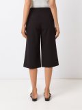 wide leg cropped trousers