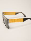 'Love/Hate'太阳眼镜