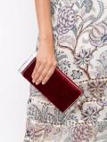 'Lara' box clutch