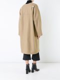 'Slump' coat