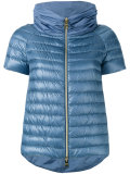 short-sleeved puffer jacket