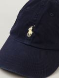logo绣饰棒球帽