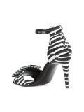 'Obi' sandals