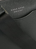 minimal messenger bag