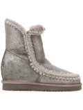 'Eskimo' boots