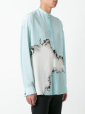 blurry print shirt