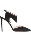Leda pumps