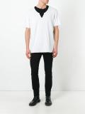 layered T-shirt 
