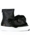 'Shearling Bow' boots