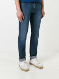 slim-fit jeans 