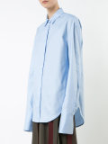 longsleeved shirt 