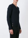 v neck jumper