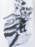 statue print T-shirt