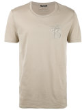 embroidered lion T-shirt