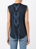 sleeveless logo T-shirt
