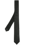 plain tie 