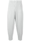 pleated cropped trousers