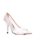 lace detail pumps