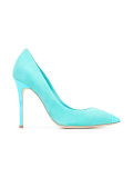 toe capped pumps