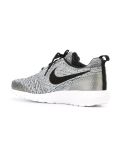 'Roshe NM'运动鞋