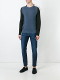 contrast jumper 