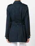 zipped shoulder coat