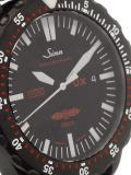 'Taucheruhr UX S GSG 9' analog watch