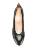 round toe pumps
